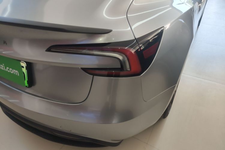 Tesla Model 3 2025 #8 Tesla Model 3 2025 car image #8