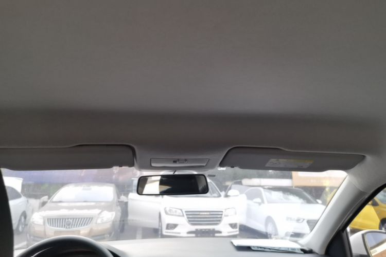 Volkswagen Santana 2019 car image #20