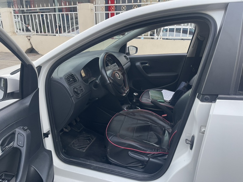 Volkswagen Polo 2016 #4 Volkswagen Polo 2016 car image #4