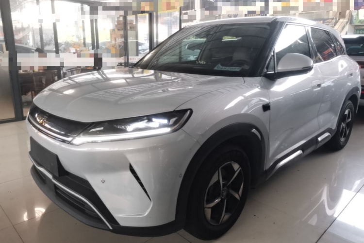 BYD YuanUP 2025 #2 BYD YuanUP 2025 صورة سيارة #2