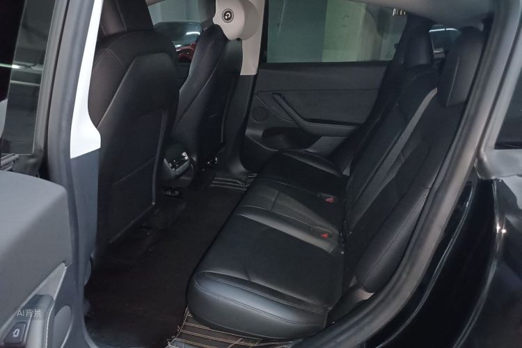 Tesla Model Y 2021 #19 Tesla Model Y 2021 car image #19