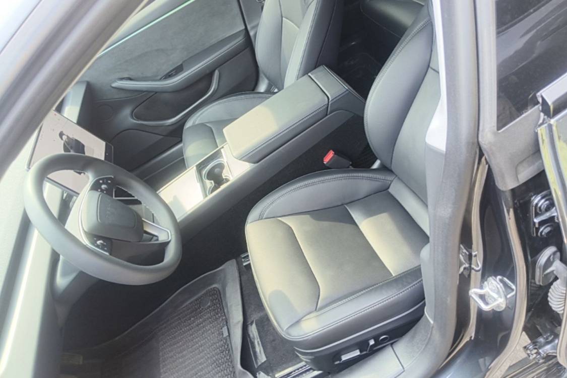 Tesla Model 3 2024 #12 Tesla Model 3 2024 car image #12
