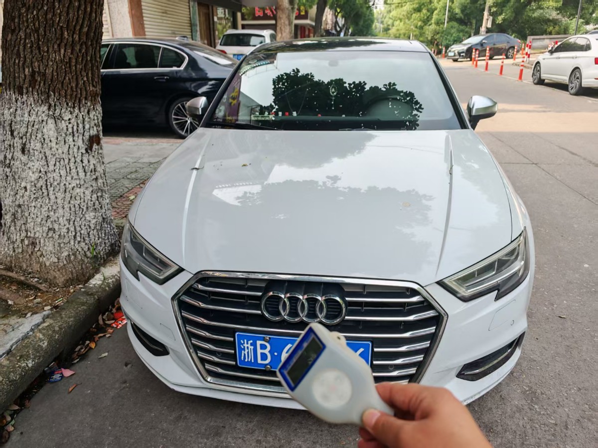 Audi A3 2019 car image 