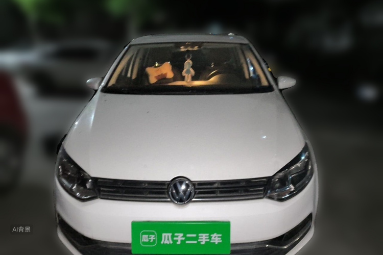 Volkswagen Polo 2016 car image #3