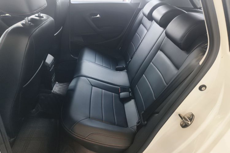 Volkswagen Polo 2019 #17 Volkswagen Polo 2019 car image #17