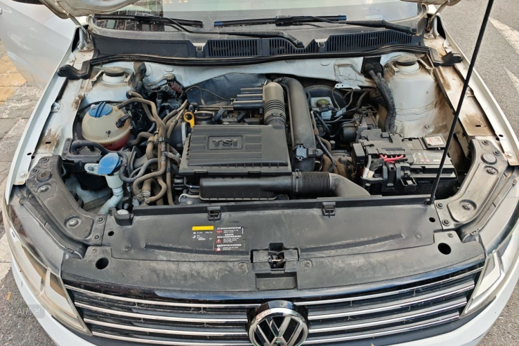 Volkswagen Lavida 2017 car image #22