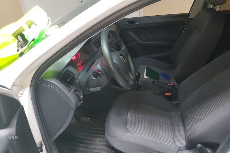 Volkswagen Santana 2019 car image #18