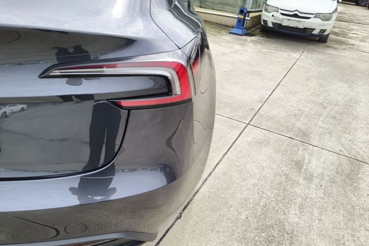 Tesla Model 3 2024 #8 Tesla Model 3 2024 car image #8