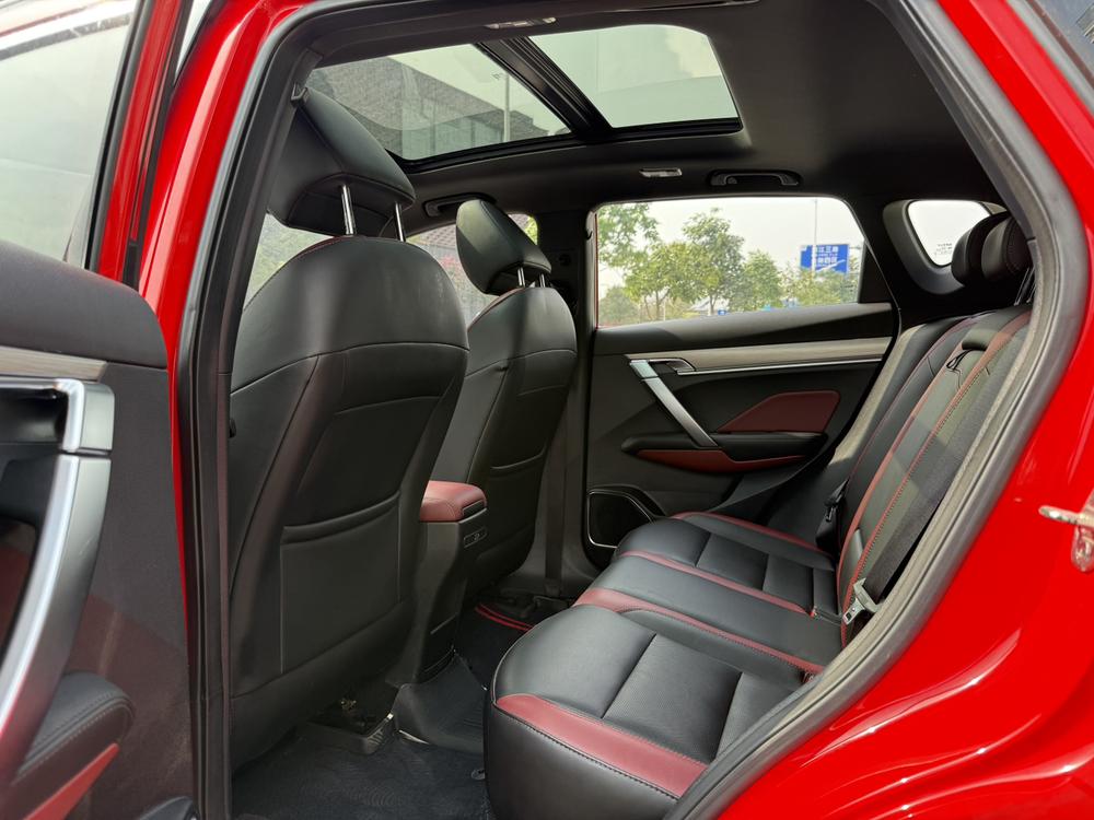GEELY Coolray 2019 car image #17