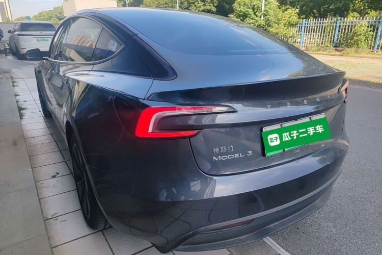 Tesla Model 3 2025 #5 Tesla Model 3 2025 car image #5