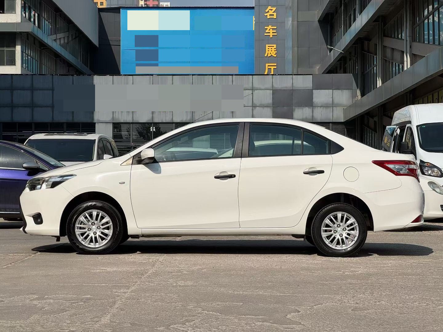 Toyota Vios 2016 immagine di auto #3