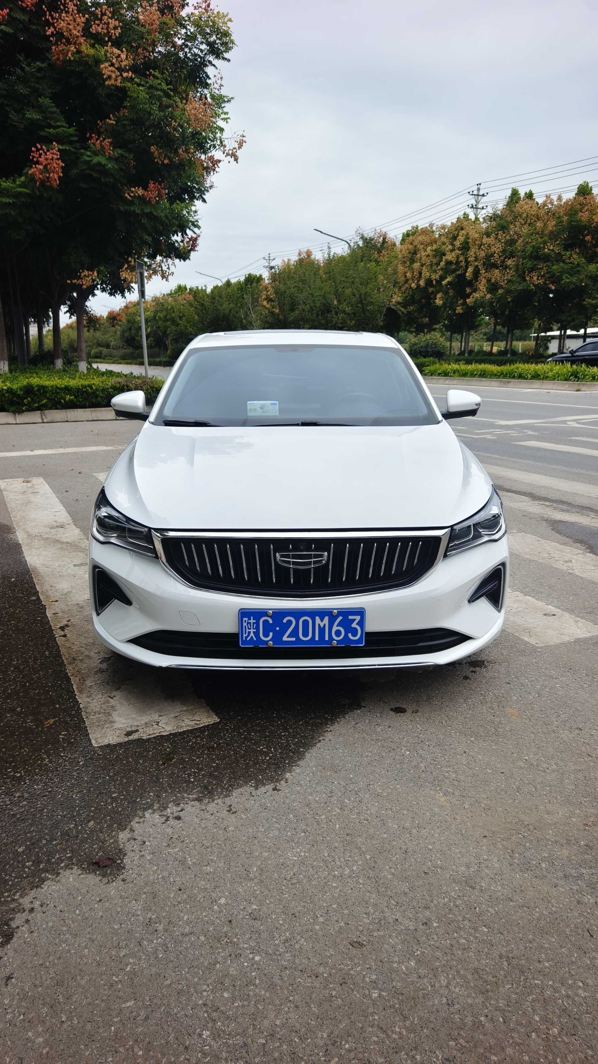 GEELY Emgrand 2023 #2 GEELY Emgrand 2023 car image #2