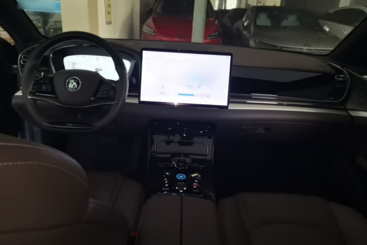 BYD Han 2024 #10 BYD Han 2024 imagen de coche #10
