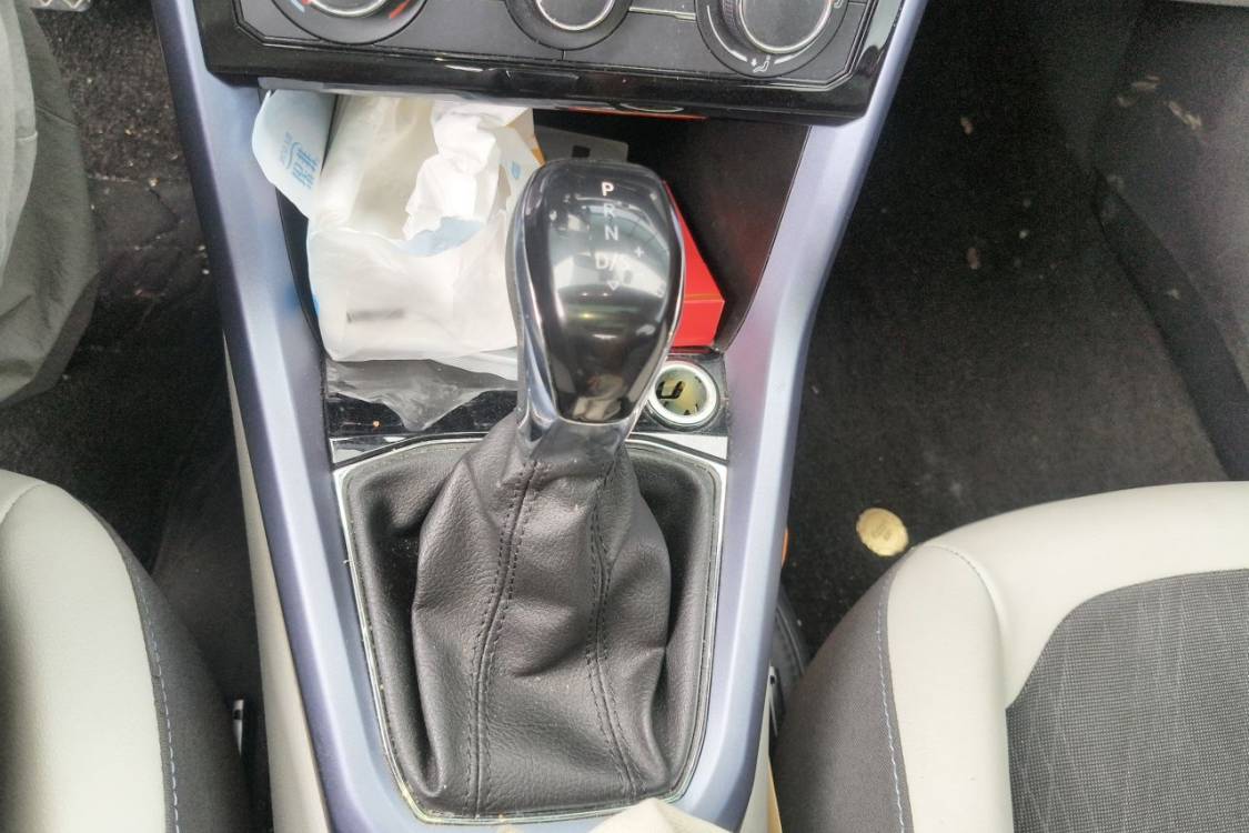 Volkswagen T-Cross 2020 car image #27