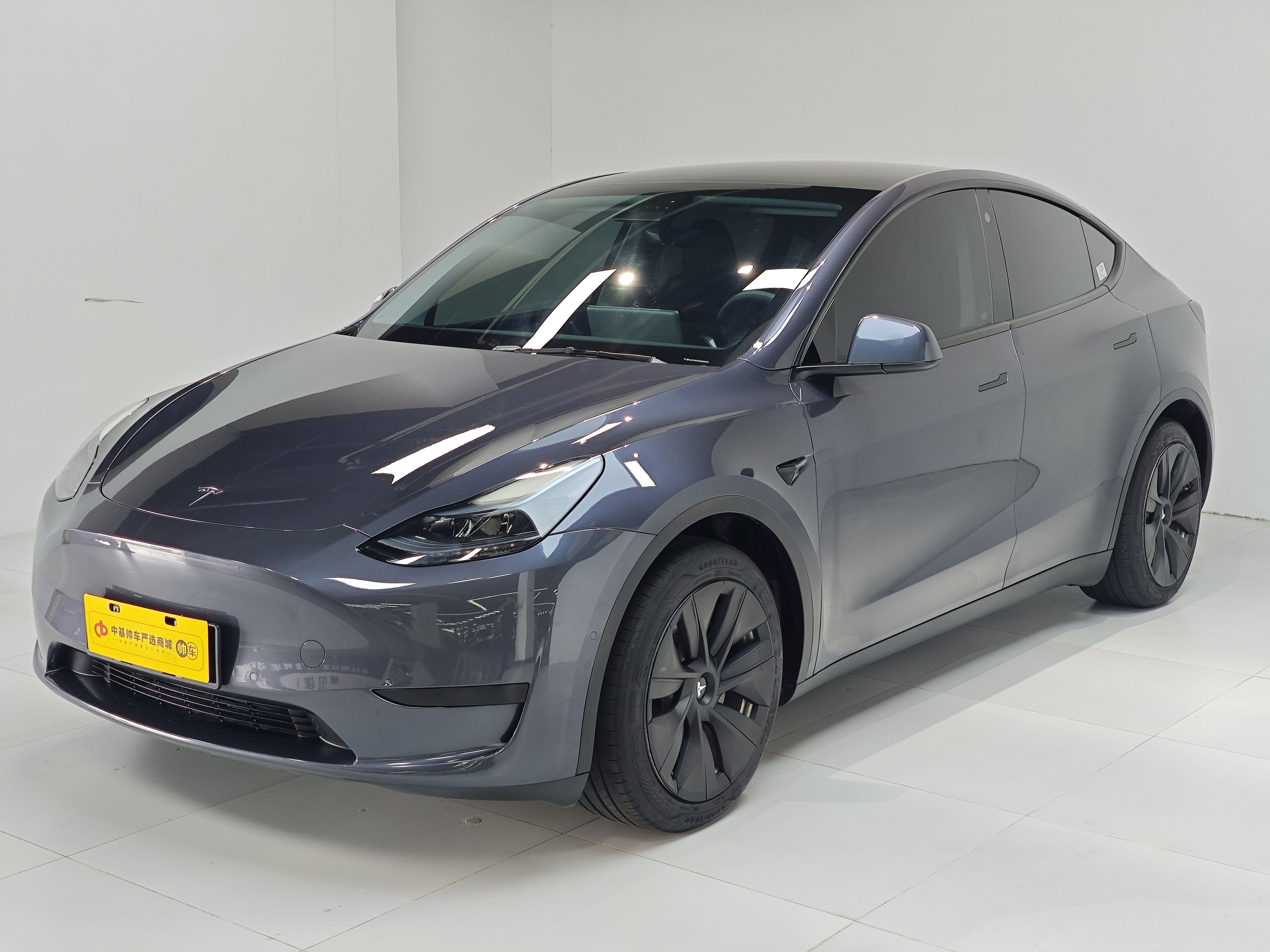 Tesla Model Y 2022 car image 