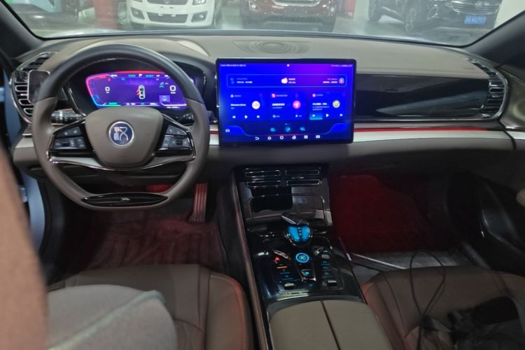 BYD Han 2023 #10 BYD Han 2023 car image #10