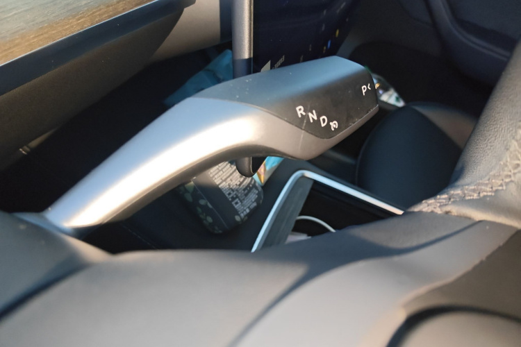 Tesla Model Y 2022 #18 Tesla Model Y 2022 immagine di auto #18
