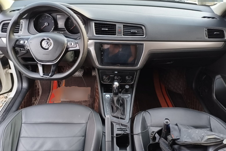 Volkswagen Lavida 2018 #10 Volkswagen Lavida 2018 car image #10