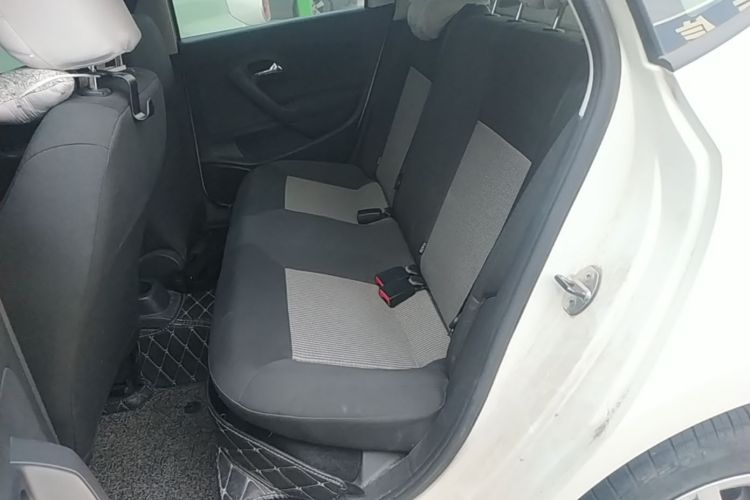 Volkswagen Polo 2018 #17 Volkswagen Polo 2018 car image #17