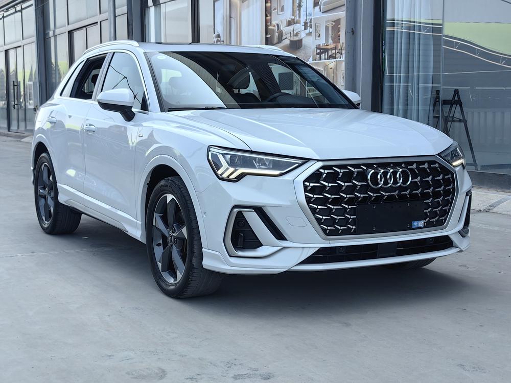 Audi Q3 2024 imagem de carro #3