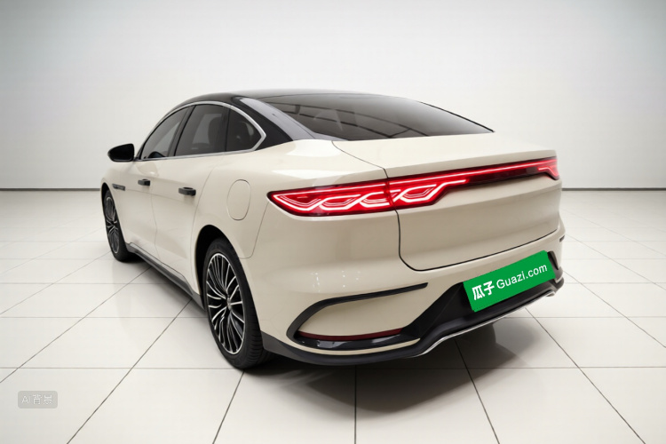 BYD Han 2023 car image #5