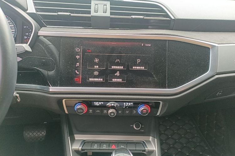 Audi Q3 2019 #13 Audi Q3 2019 car image #13