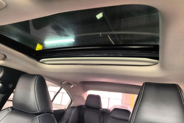 Toyota Corolla 2021 car image #18