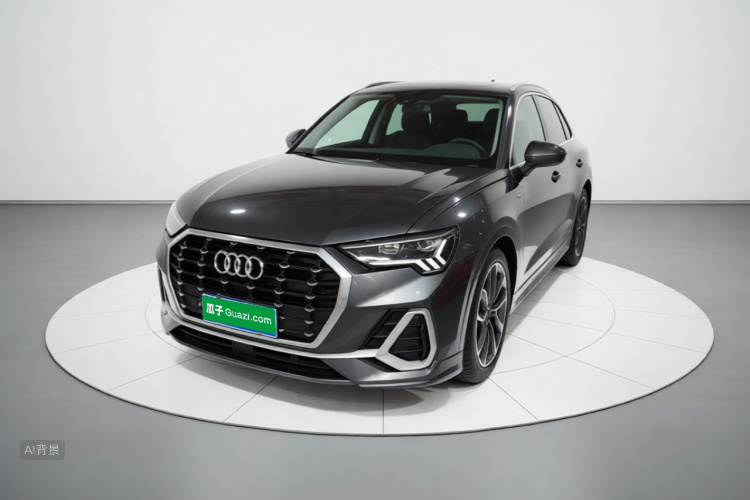 Audi Q3 2021 car image #2