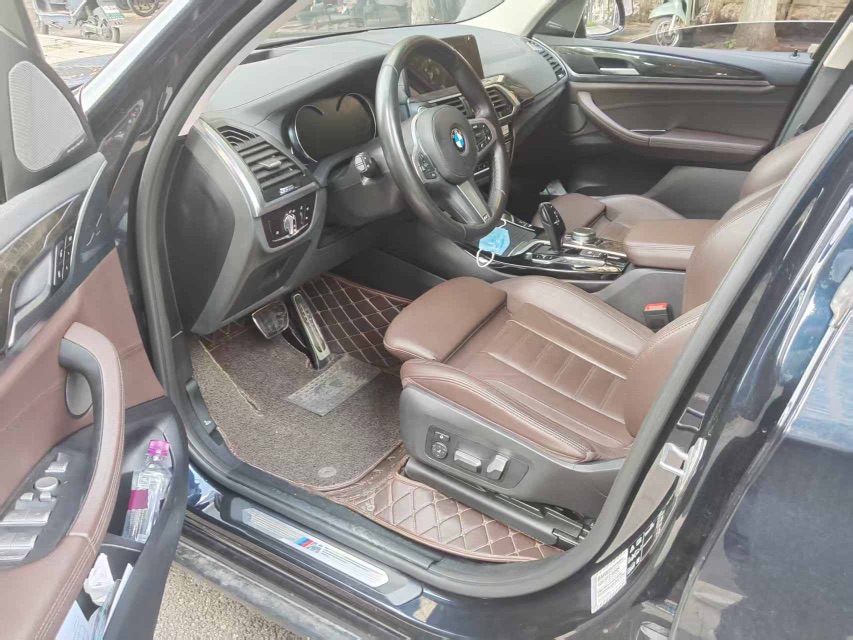 BMW X3 2019 #4 BMW X3 2019 car image #4