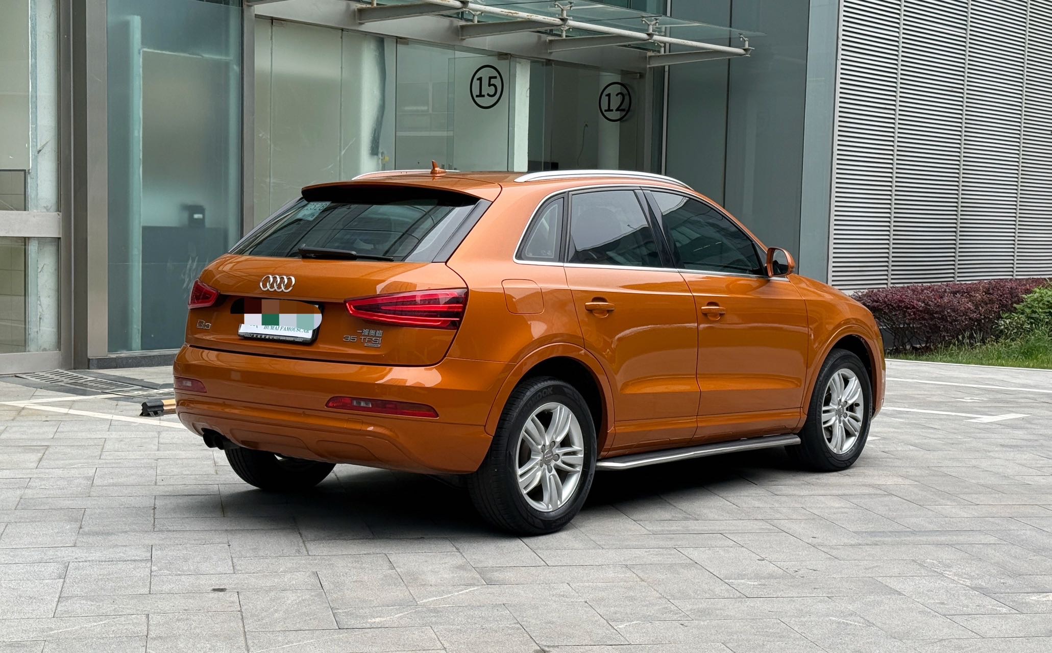 Audi Q3 2014 car image #11