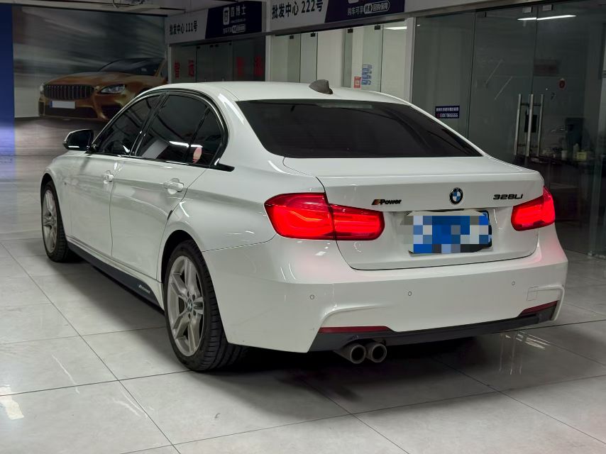 BMW 3 Series 2017 #9 BMW 3 Series 2017 car image #9