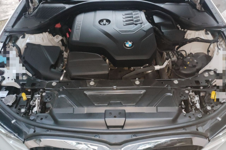 BMW 3 Series 2021 car image #22