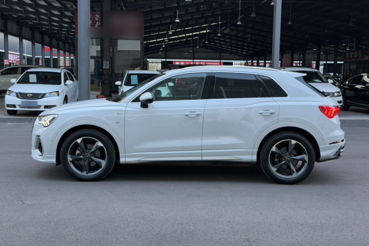 Audi Q3 2022 #5 Audi Q3 2022 immagine di auto #5