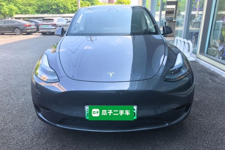 Tesla Model Y 2022 #3 Tesla Model Y 2022 car image #3