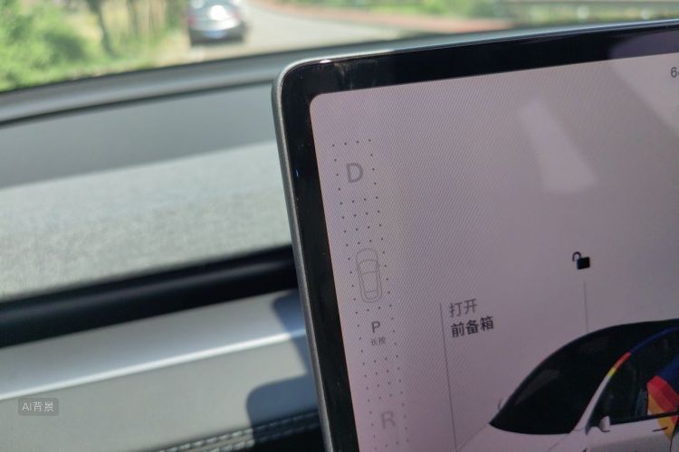 Tesla Model Y 2025 #16 Tesla Model Y 2025 car image #16