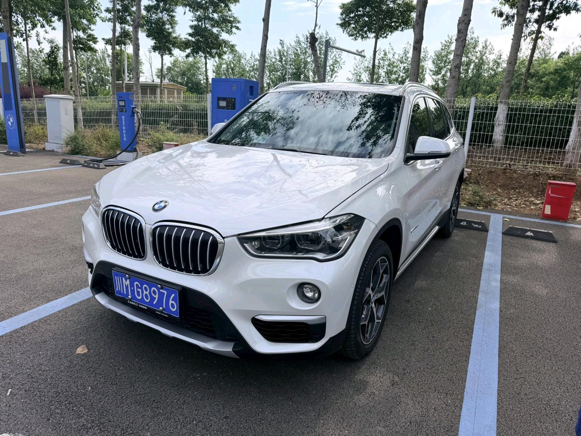 2016 2016 car image