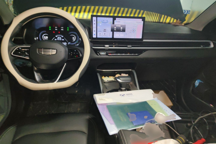 GEELY Emgrand 2025 car image #7