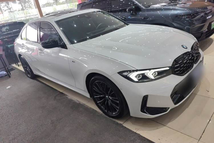 BMW 3 Series 2023 car image #4