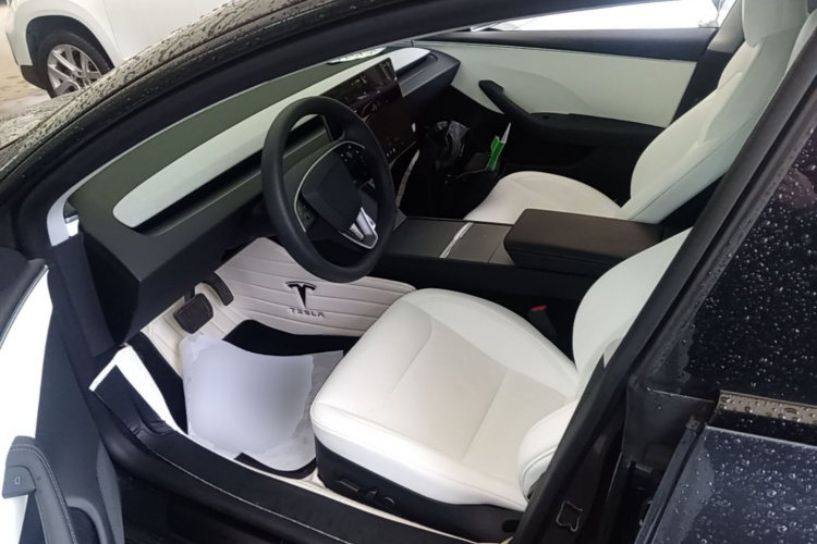 Tesla Model 3 2024 #15 Tesla Model 3 2024 car image #15