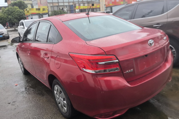 Toyota Vios 2017 immagine di auto #5