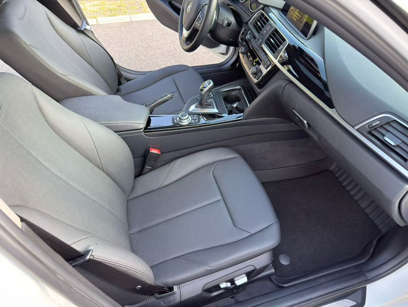 BMW 3 Series 2017 #4 BMW 3 Series 2017 immagine di auto #4
