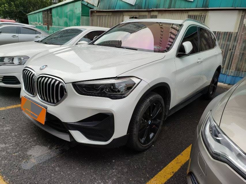 BMW X1 2021 BMW X1 2021 car image