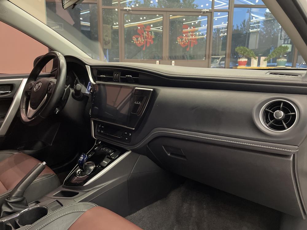 Toyota Corolla 2018 car image #18