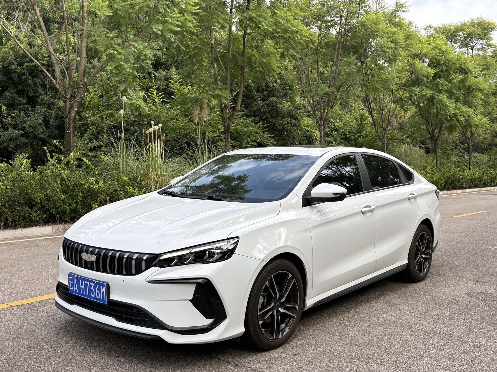 GEELY Binray 2024 GEELY Binray 2024 car image