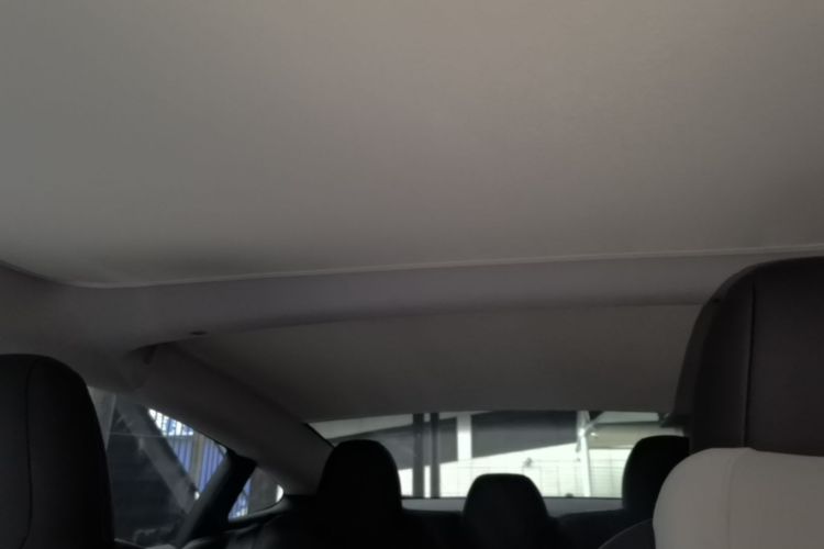 Tesla Model 3 2024 car image #20