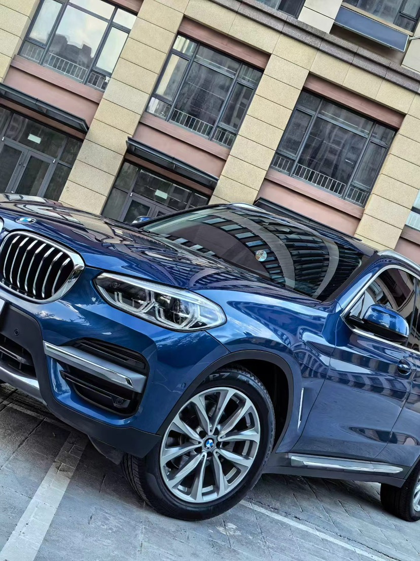 BMW X3 2020 car image #2