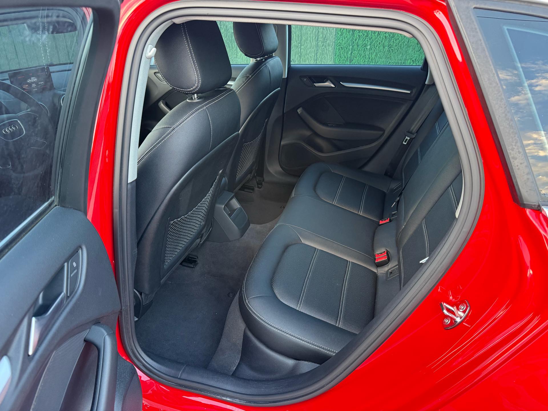 Audi A3 2016 car image #6