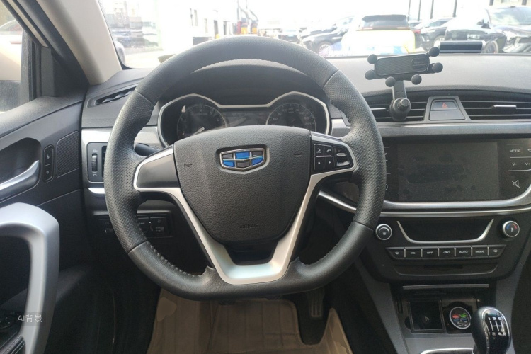 GEELY Emgrand 2017 car image #12
