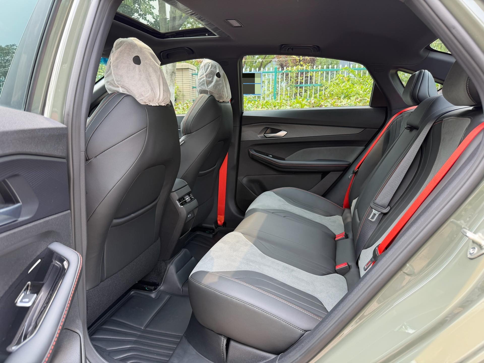 GEELY Binray 2023 car image #6