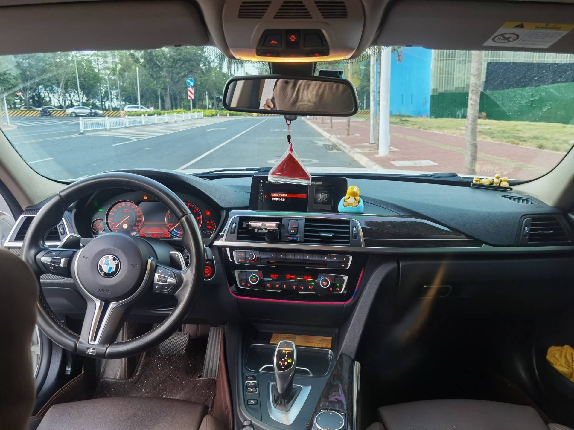 BMW 3 Series 2018 #8 BMW 3 Series 2018 immagine di auto #8